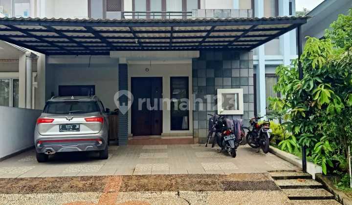 Dijual Rumah Kawasan Mega Cluster Kota Wisata Depan Mall