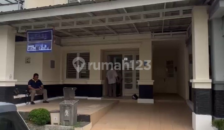 For Rent Comfortable House in a Strategic Area, Near Toll Road and Mall! For Rent Comfortable House in a Strategic Area, Near Toll Road and Mall!