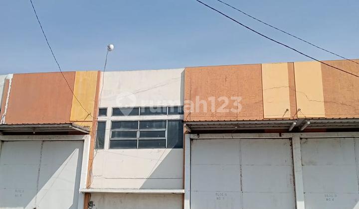 For Rent Warehouse in Kamal Business Center Warehouse Complex