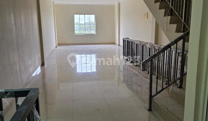Dijual Ruko Sentra Niaga Green Lake City Jakarta Barat