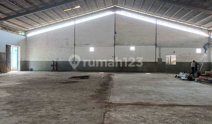 Disewakan Gudang Di Jurumudi Baru