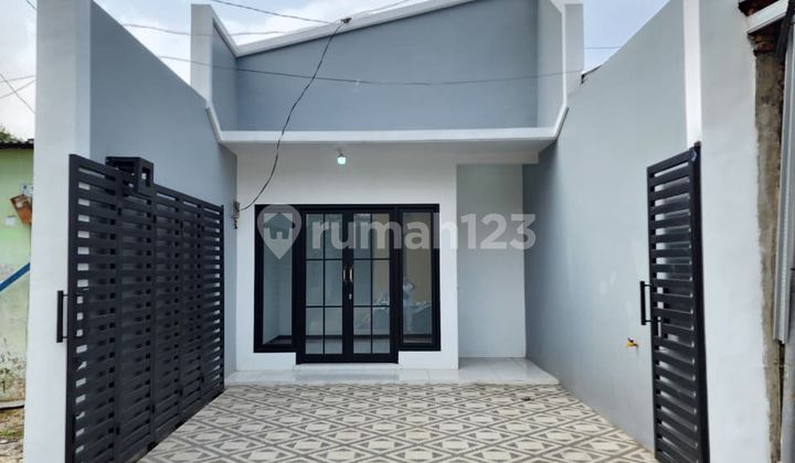 Dijual Rumah Baru Gres Minimalis Modern 400 Jutaan Dekat Klayatan Gang 3 Malang