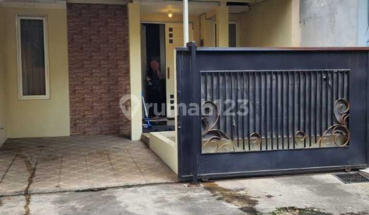 For Rent: Well-Maintained Furnished House, Ready to Occupy, in Sulfat Blimbing Area, Malang City For Rent: Well-Maintained Furnished House, Ready to Occupy, in Sulfat Blimbing Area, Malang City