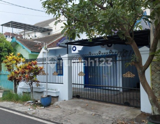 House for Rent in the Sulfat Blimbing Area, Malang 1