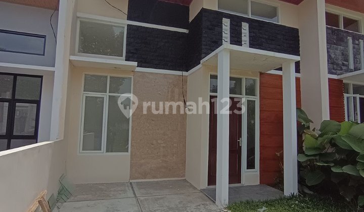 For Sale: Affordable Minimalist House in Villa Gunung Buring, Keungkandang, Malang For Sale: Affordable Minimalist House in Villa Gunung Buring, Keungkandang, Malang