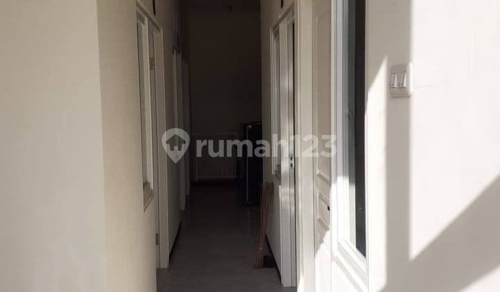 Quick Sale Active 3-Story Boarding House in Dinoyo Area, Malang 2