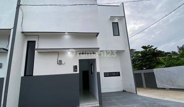 Rumah 1 &2 Lantai Murah Baru Shm Cikaret Cibinong 2