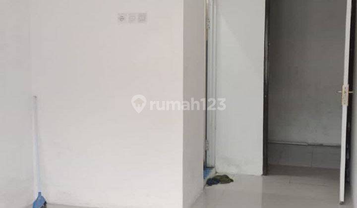 Rumah Over Kredit Dekat Stasiun Cilebut Rumah Unfurnished Sudah Renovasi SHM - Sertifikat Hak Milik di kencana, Cilebut 2