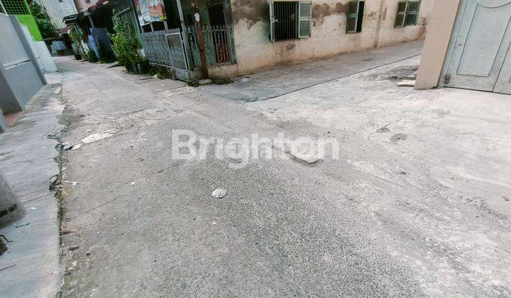 Dijual Cepat Rumah Luas di Medan Perjuangan 2