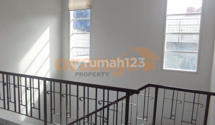 Di Jual Rumah Siap Huni Sudah Renovasi di Legenda Wiasata Cibubur 2