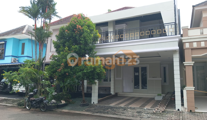 Rumah 2 Lantai Sudah Renovasi Siap Huni di Kota Wisata Cibubur