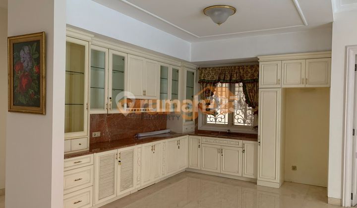 Rumah 2 Lantai Mewah ada Kolam Renang di Cipayung Jakarta Timur  2