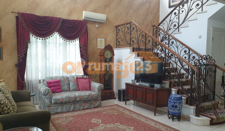 Di Sewakan Rumah Dekat Mall Living World Kota Wisata Cibubur Di Sewakan Rumah Dekat Mall Living World Kota Wisata Cibubur