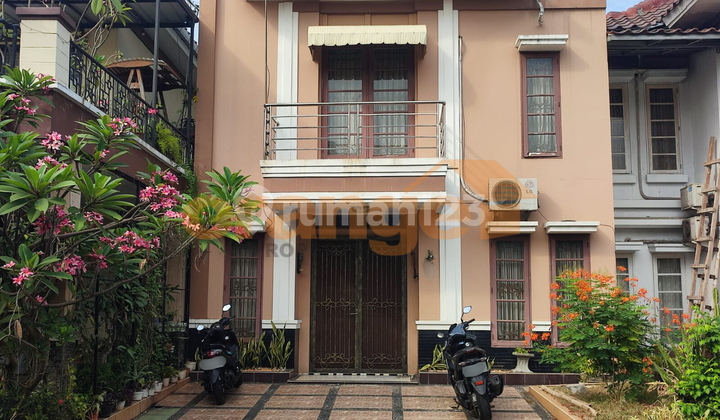 Di Jual Rumah 2lantai Siap Huni Di Legenda Wisata Cibubur