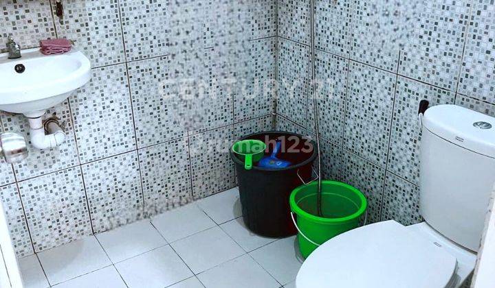 Rumah Full Furnished Asri Dan Nyaman Di Candi Sawangan R2136 2