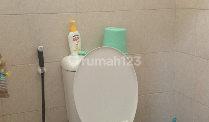 2-Story Shop House in a Good and Strategic Location in Jati 2