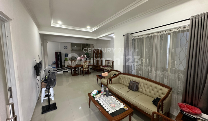 Rumah Tinggal 2 Lantai Area Bebas Banjir Di Utan Kayu S8404 Rumah Tinggal 2 Lantai Area Bebas Banjir Di Utan Kayu S8404