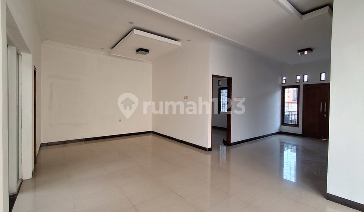 Rumah Siap Huni Bebas Banjir Di Kramat Jati Condet S8732 2