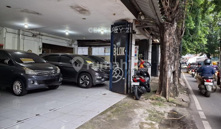 Jual Cepat Rumah Renovasi Showroom Mobil Di Duren Sawit S8521 Jual Cepat Rumah Renovasi Showroom Mobil Di Duren Sawit S8521