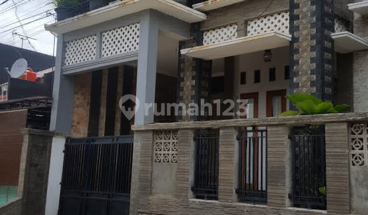 Rumah 2 Lantai Siap Huni Dalam Komplek Di Bintara Bekasi S8991