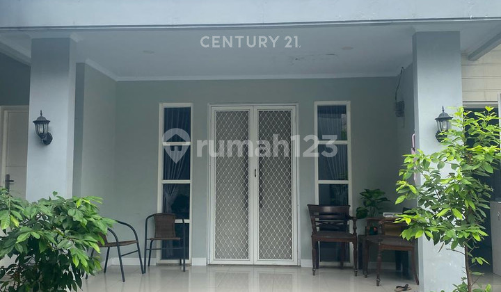 Rumah Siap Huni Kondisi Bangunan Rapih Di Duren Sawit S8532
