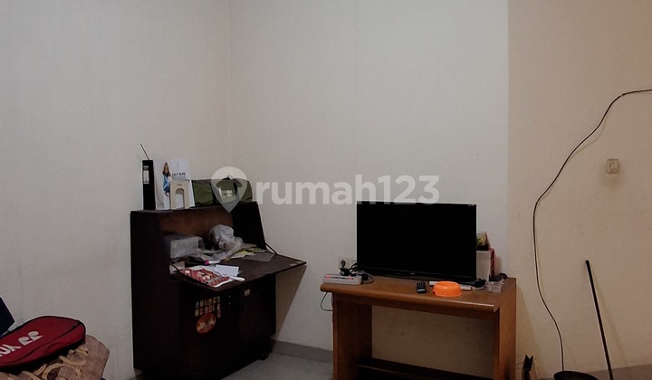 Rumah Cocok Untuk Usaha Di Area Komersil Di Pondok Kelapa S8921 2