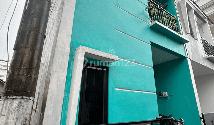 Rumah Cluster Minimalis 2 Lantai Bersih Dan Nyaman  1