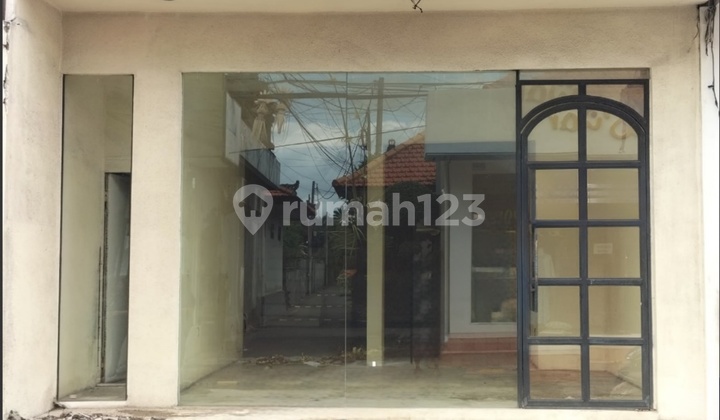 Ruko 2 Lantai Disewakan Di Kayu Aya Seminyak Bali Ruko 2 Lantai Disewakan Di Kayu Aya Seminyak Bali