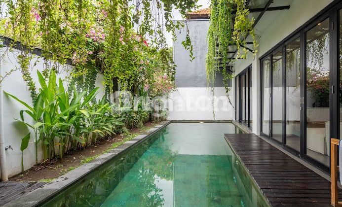 Villa Modern For Sale