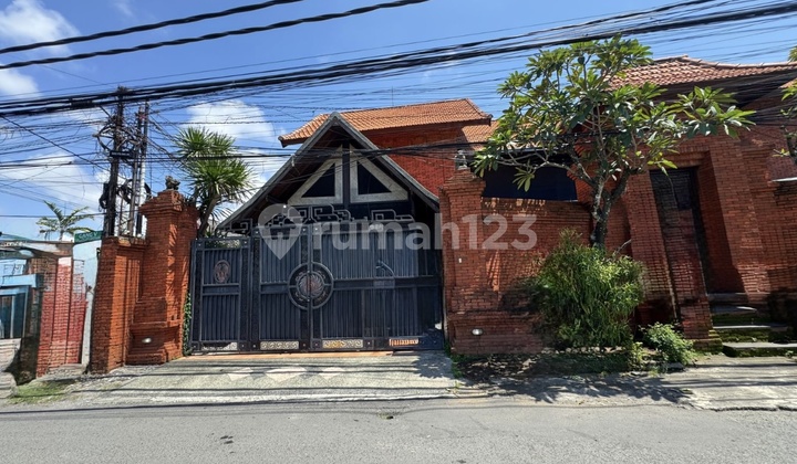 Villa Luas Disewakan Di Sanur Bali