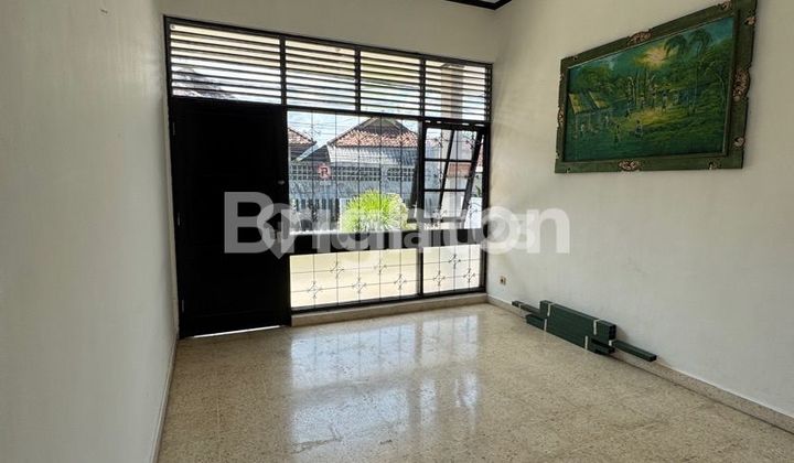 Rumah Luas dan Murah di sewakan di Kuta  2
