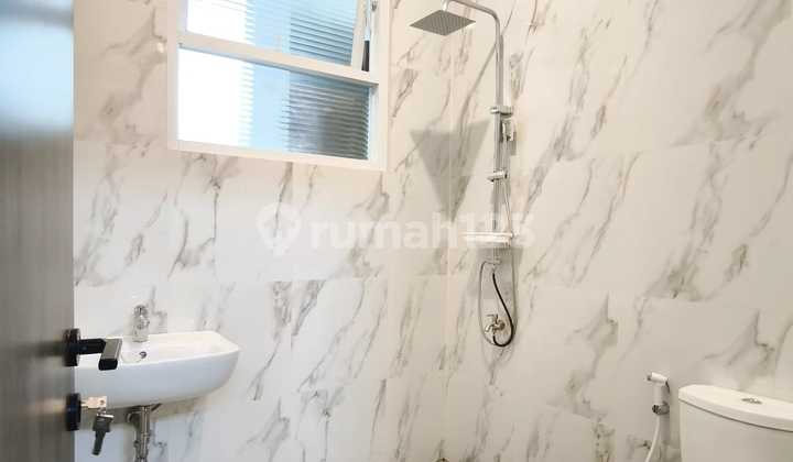 Luxurious 7-Bedroom House in Banyuanyar Solo Ready to Occupy