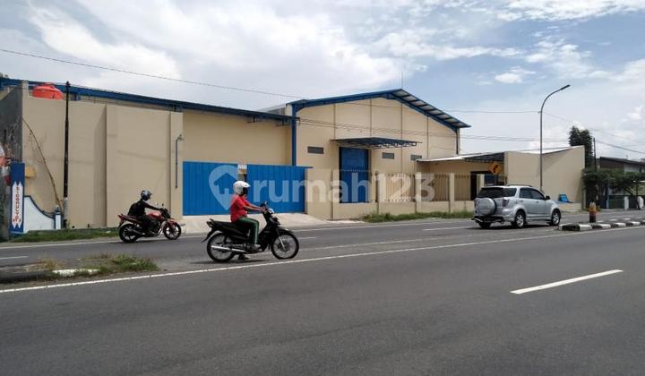 Dijual Gudang Luas Lokasi Kartasura Jawatengah