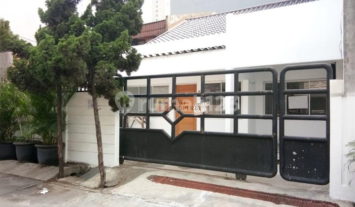 Ready-to-Occupy Residence in Premium Area – Best Price for Rent 1.5-story unfinished house in Tanjung Duren Ready-to-Occupy Residence in Premium Area – Best Price for Rent 1.5-story unfinished house in Tanjung Duren