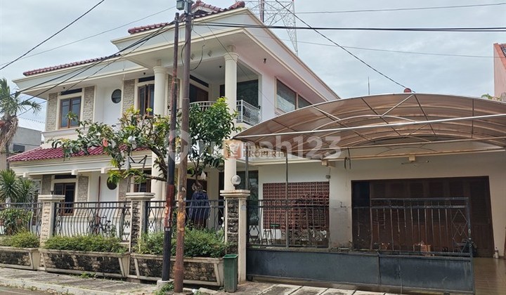 Investasi Tepat! Hunian Strategis di Komplek Nyaman dan Eksklusif Dijual Rumah 2 lt lantai di Rumah komplek kopkamtib dengan lokasi yang top Investasi Tepat! Hunian Strategis di Komplek Nyaman dan Eksklusif Dijual Rumah 2 lt lantai di Rumah komplek kopkamtib dengan lokasi yang top