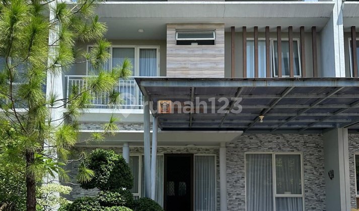 Modern Minimalist Home, Comfortable for Families, For Sale in Jakarta Garden City, a profitable investment and ready to occupy in a strategic location.