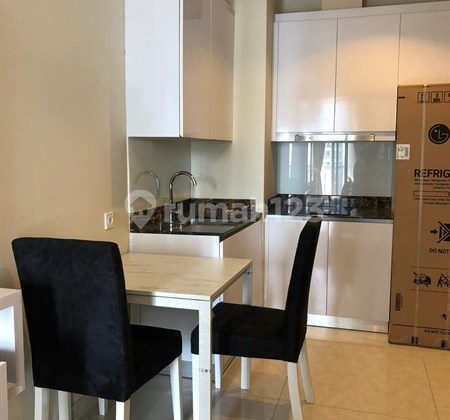 Suitable for Young Professionals and Urban Families Prioritizing Quality of Life, 1Br+1 Apartment for Rent at Taman Anggrek Residence Condominium, Strategic Location 2