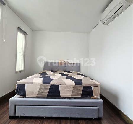 Smart Living Starts Here." , di Sewakan Apartemen Studio Furnish di Akr Gallery West Dekat Denganntu Tol Kebon Jeruk