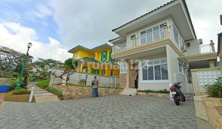 Villa Mewah Ekslusif & Elite Nyaman Siap Huni Di Cipanas Puncak