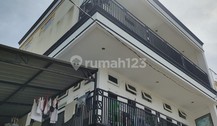 Hot Offer 3-Story House with Mount Gede & Pangrango Views in Cipanas 2