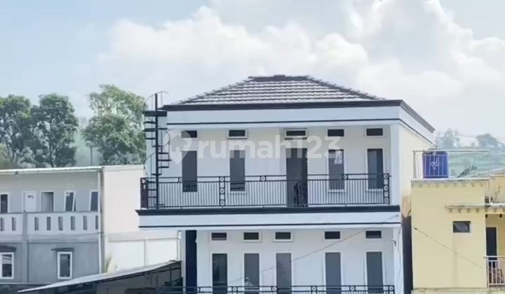 Hot Offer 3-Story House with Mount Gede & Pangrango Views in Cipanas 1