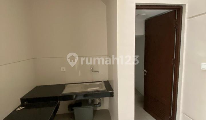 Rumah 3lt Kondisi Bgsd Pik Siap Huni D Jual  2
