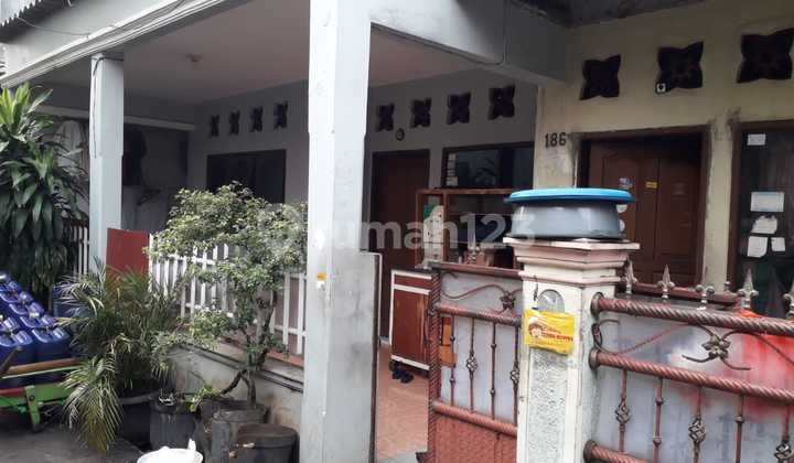 Rumah D Pademangan 2 Lt D Jual Siap Huni  2