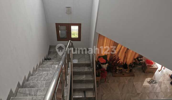 Rumah D Jakbar 2.5 Lt Kondisi Bagus Di Jual Harga Murah 2