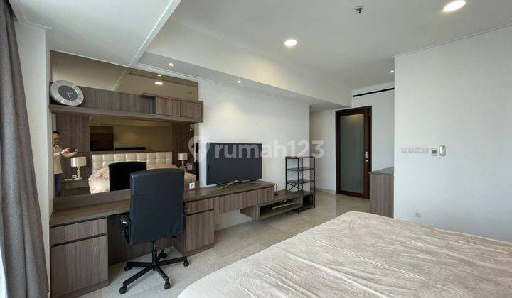 Disewakan Apartemen My Home Ciputra World 1 – Full Furnish 3 BR USD 2,800/Month 2