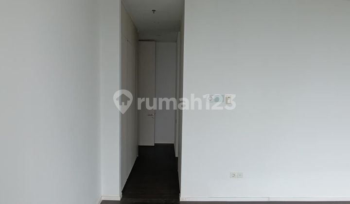 DiJual , Verde One East Tower , 3BR High Floor , Balconny - Harga Termurah 2