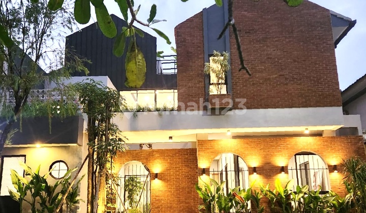 Rumah BSD The Green Brand New Tropical Super Estetik Banyan Ville