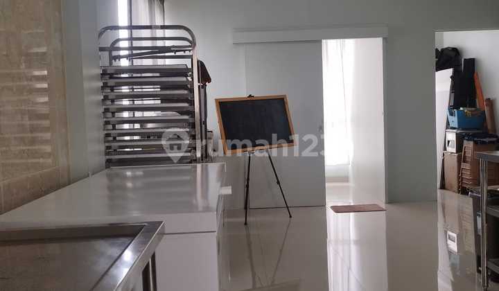 FOR SALE BEAUTIFUL AND RARE SHOPHOUSE in Pisa Grande 2 Gading Serpong