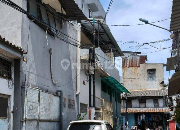 Rumah 1,5 Lantai Hadap Utara di Taman Permata Indah 2 Jakarta Utara 2