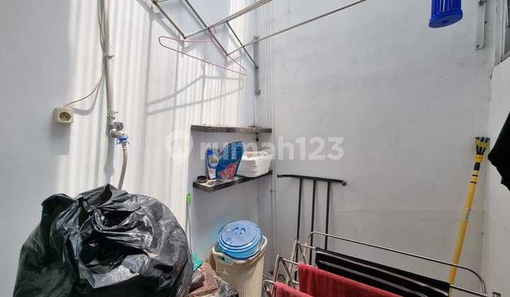 For Sale House in a Quiet Area Semi Furnished Virginia Village, Gading Serpong 2